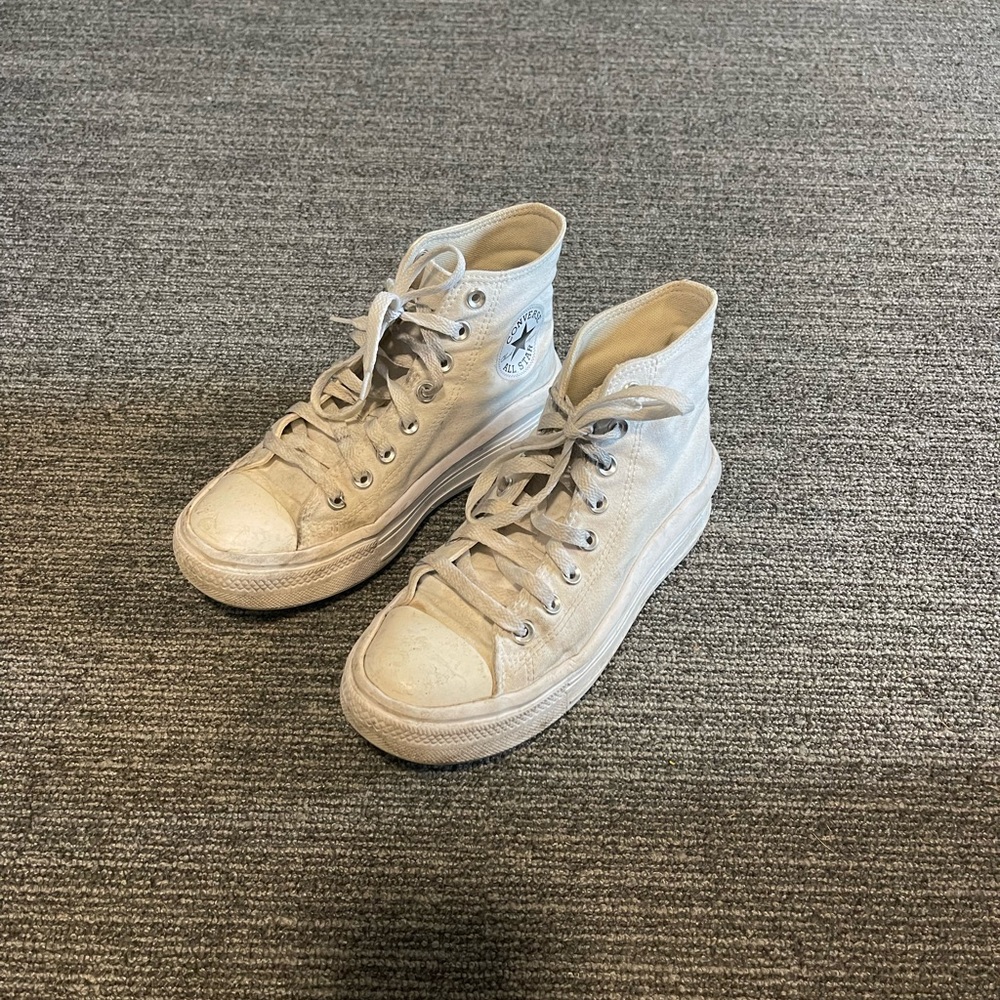 Platform converse